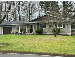 70 BERKLEY Crescent, Simcoe, Ontario
