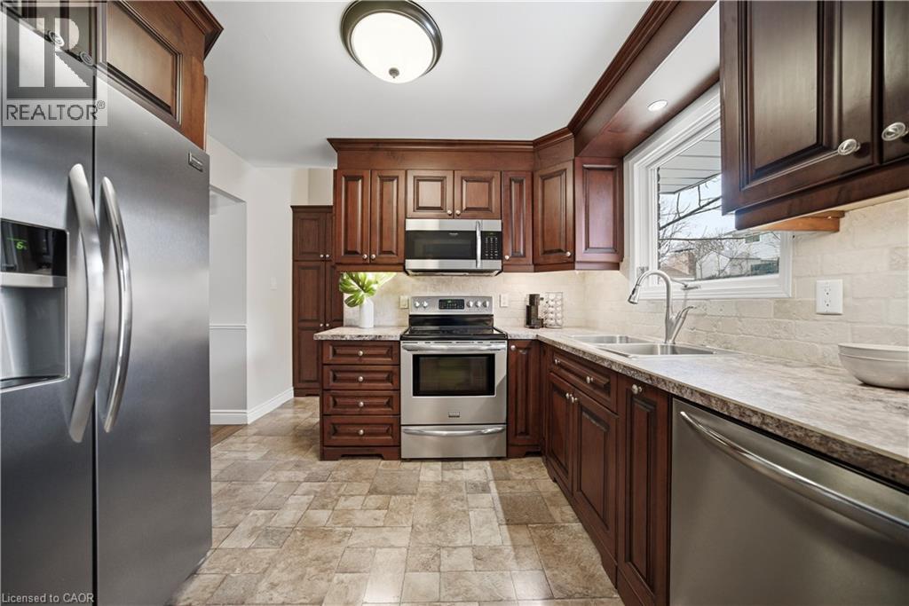 129 Culham Street, Oakville, Ontario  L6H 1G3 - Photo 8 - 40821088