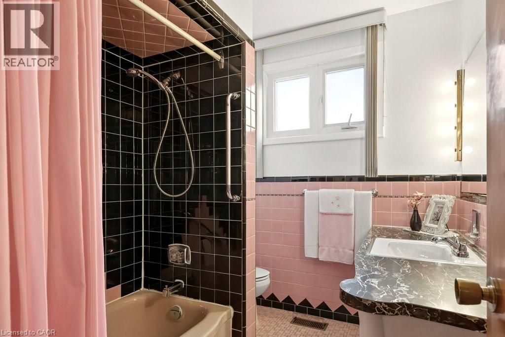 92 Reid Avenue S, Hamilton, Ontario  L8K 3V1 - Photo 27 - 40820511