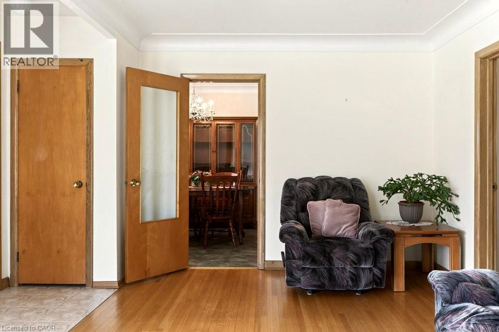 92 Reid Avenue S, Hamilton, Ontario  L8K 3V1 - Photo 7 - 40820511