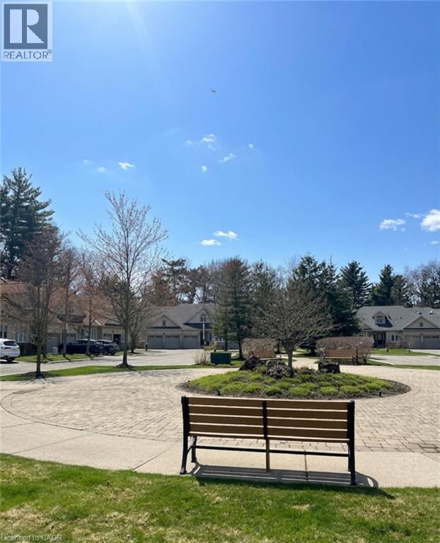 40 Wesleyan Court Unit# 16, Hamilton, Ontario  L9G 5C7 - Photo 39 - 40805866