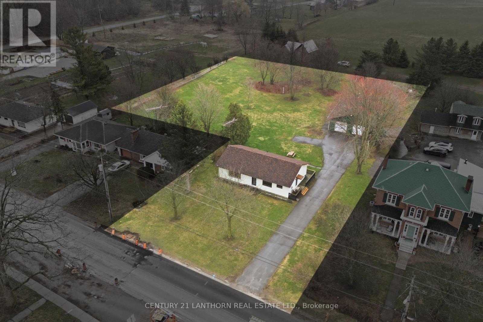 425 Bloomfield Main Street, Prince Edward County, Ontario  K0K 1G0 - Photo 1 - X13005242