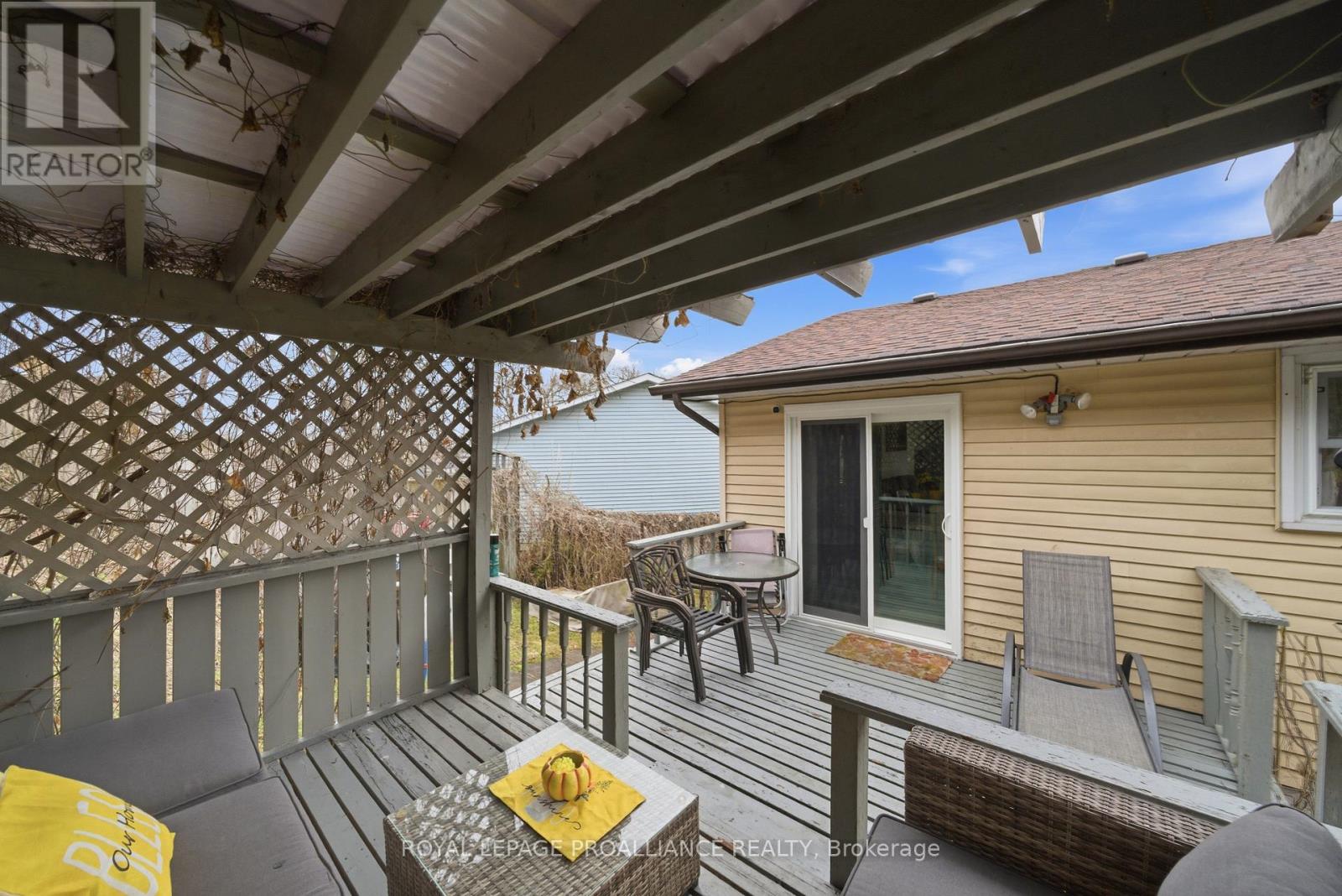 19 Allore Avenue, Quinte West, Ontario  K8V 6K2 - Photo 42 - X13005270