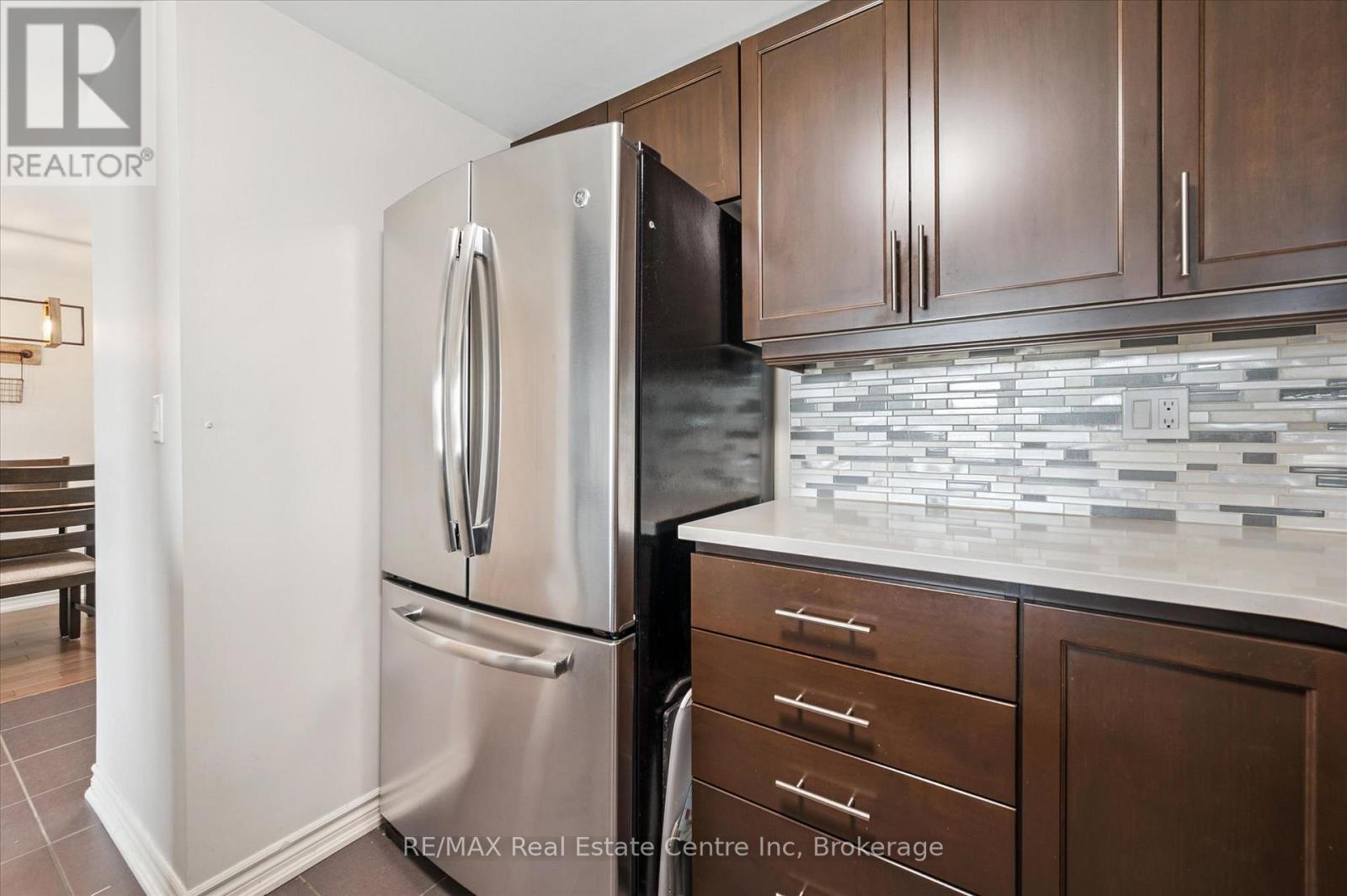 409 - 103 Westminster Crescent, Centre Wellington, Ontario  N1M 0C6 - Photo 11 - X13005290