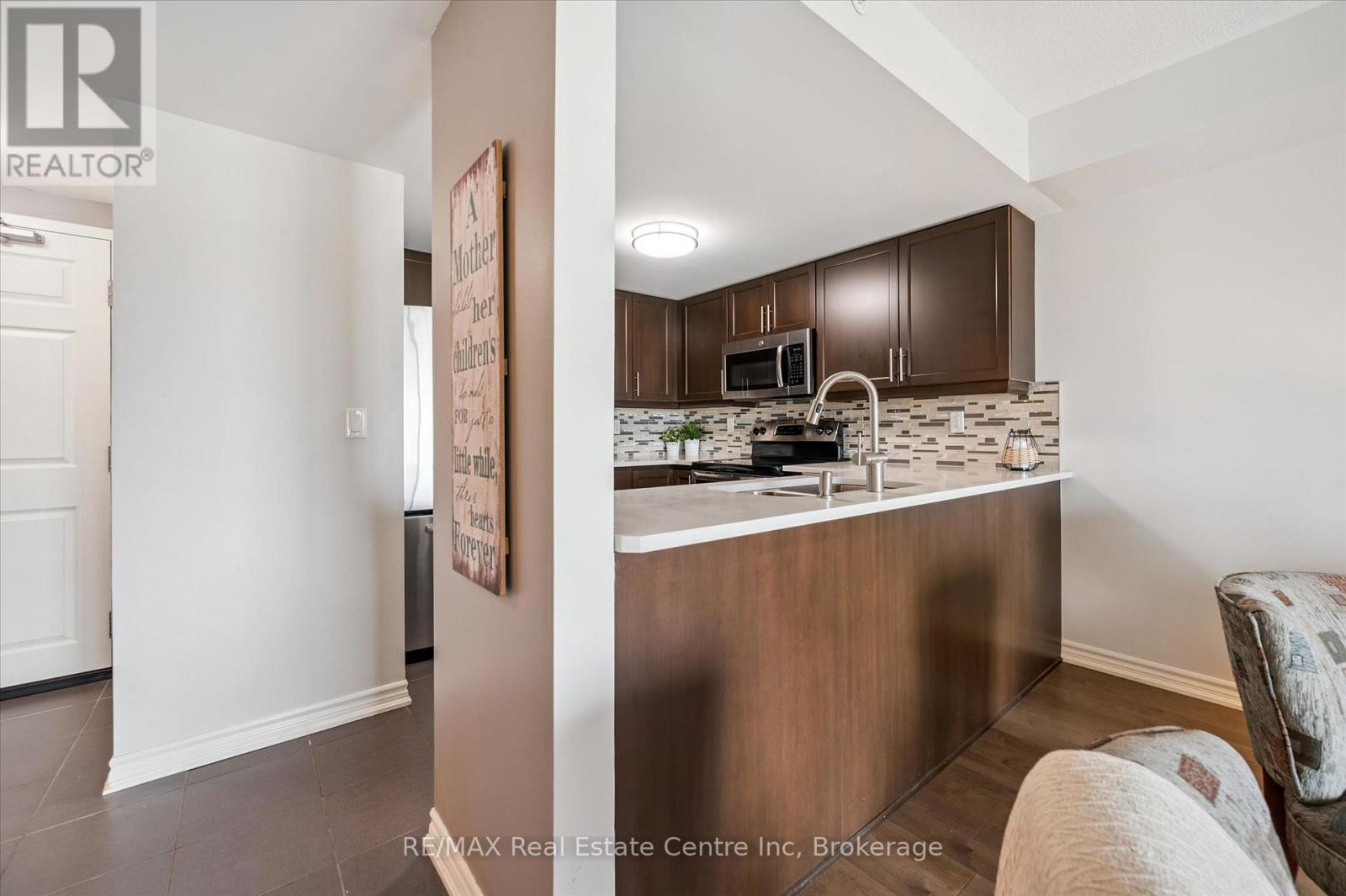 409 - 103 Westminster Crescent, Centre Wellington, Ontario  N1M 0C6 - Photo 7 - X13005290