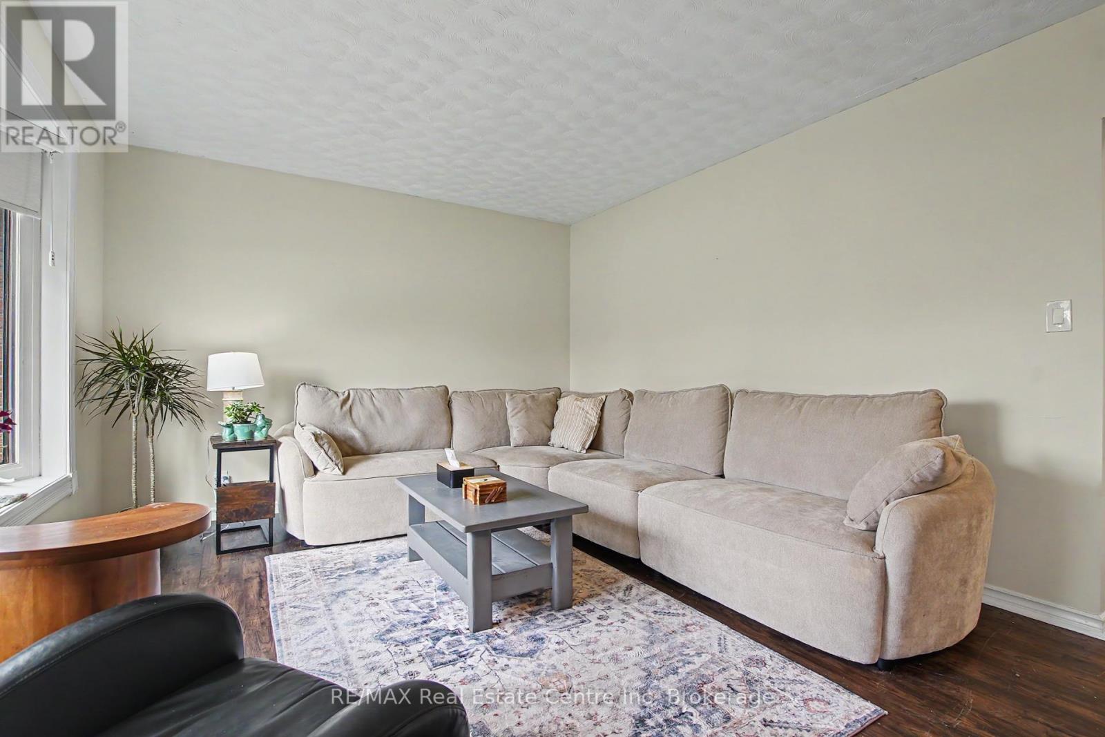 5 Eric Court, Guelph, Ontario  N1E 3Y9 - Photo 10 - X13005376