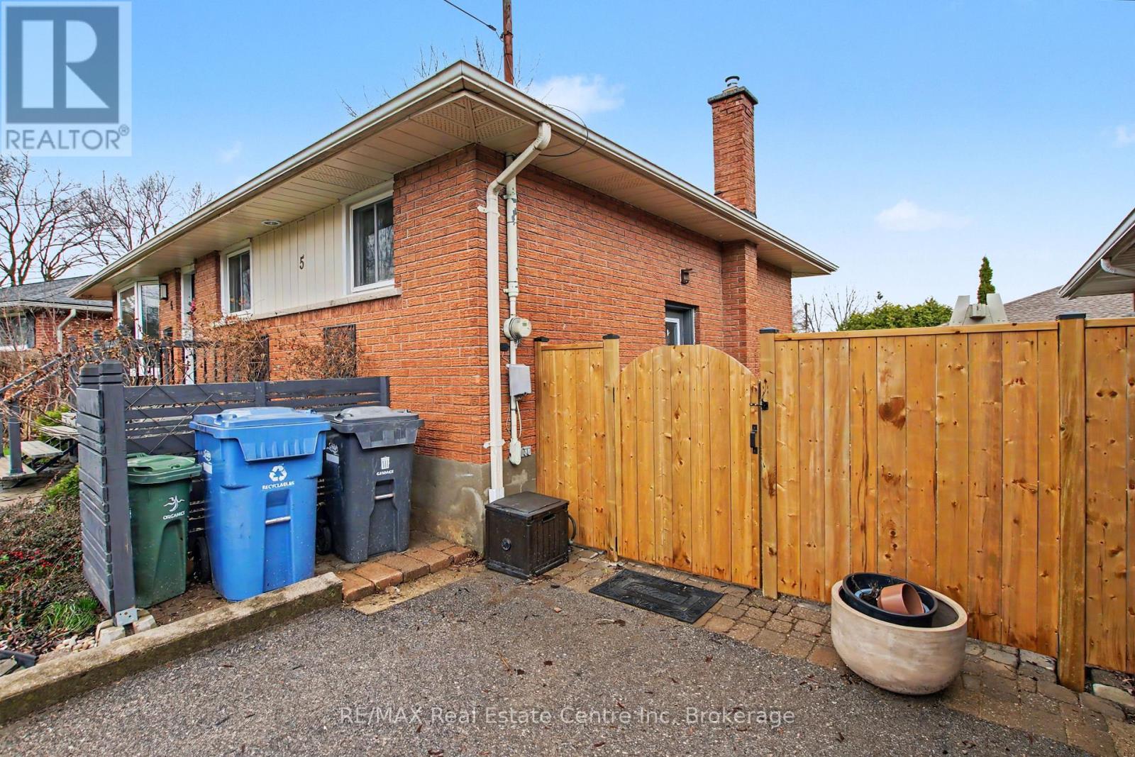 5 Eric Court, Guelph, Ontario  N1E 3Y9 - Photo 28 - X13005376