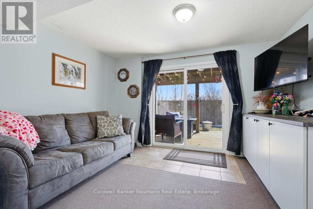 67 Cedarvale Avenue, Guelph, Ontario  N1E 6Y3 - Photo 11 - X13005390