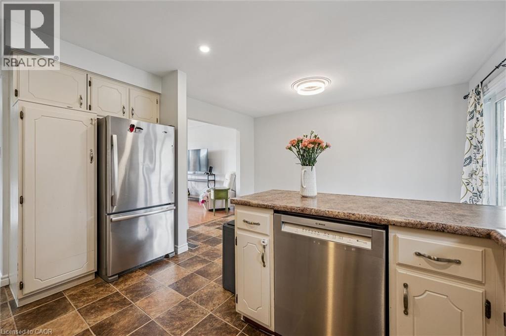 602 Fern Road, Waterloo, Ontario  N2V 1G5 - Photo 15 - 40820386