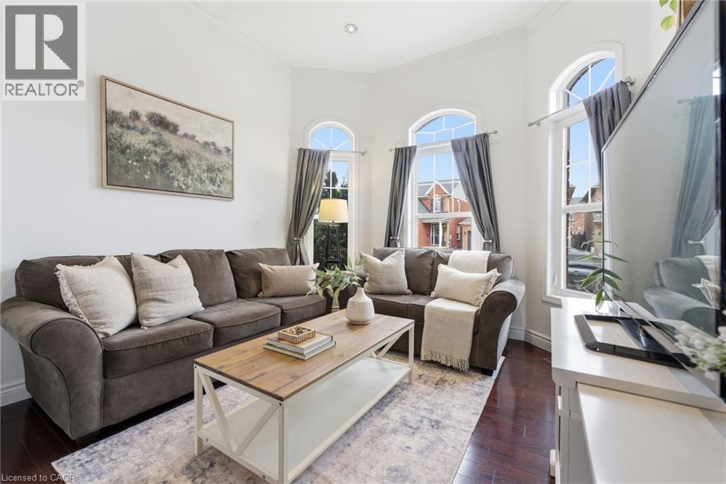 910 Vickerman Way, Milton, Ontario  L9T 0K5 - Photo 6 - 40821252