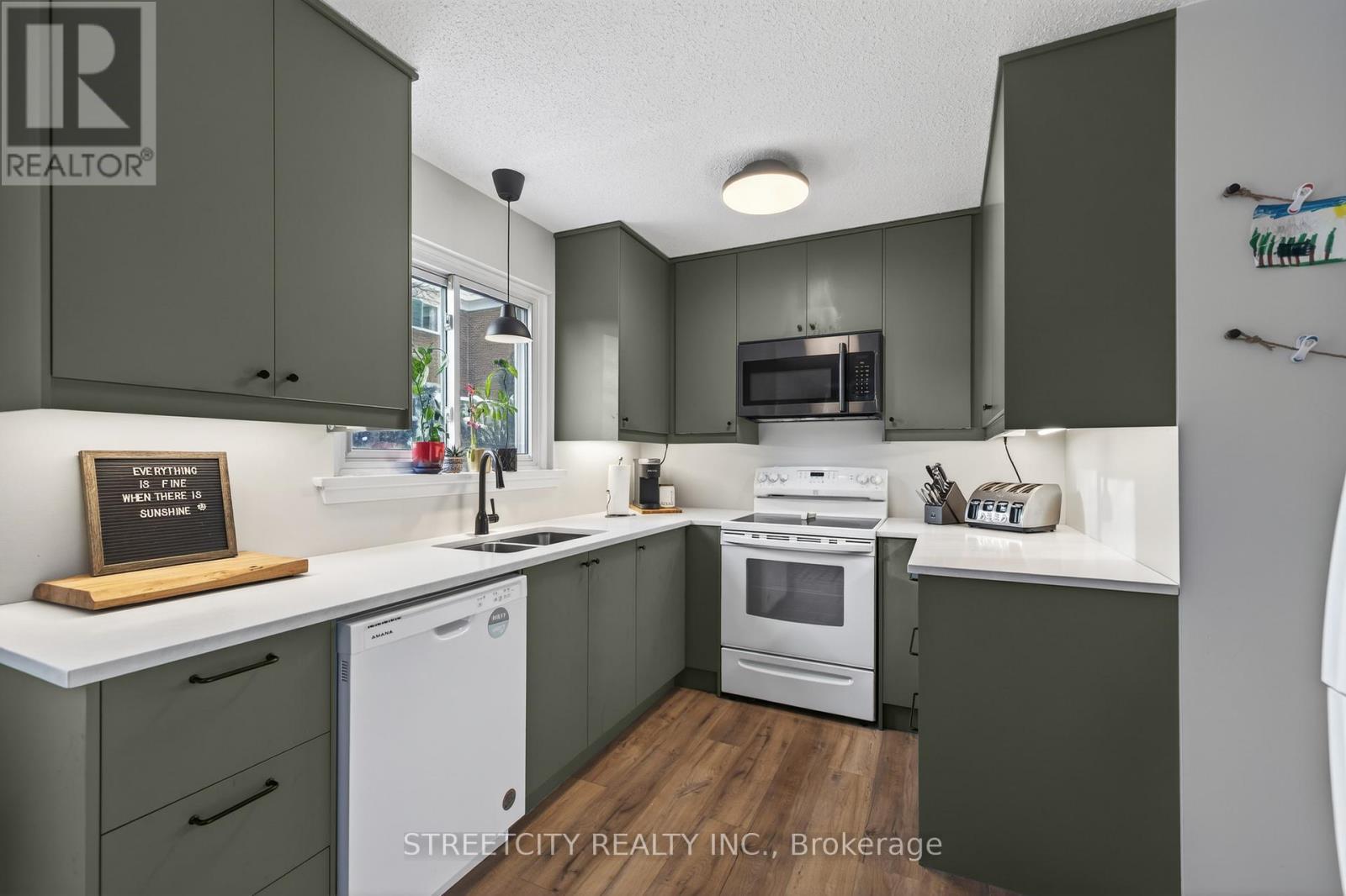 282 Homestead Crescent, London North, Ontario  N6G 2E5 - Photo 9 - X13005322