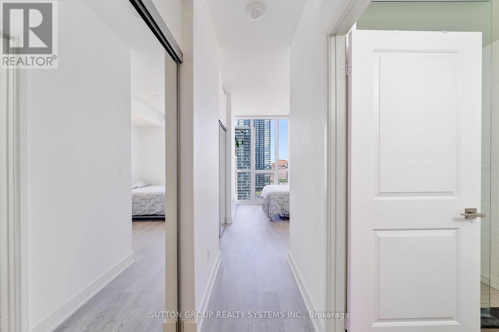 1704 - 88 Sheppard Avenue E, Toronto, Ontario  M2N 6Y2 - Photo 17 - C13005252