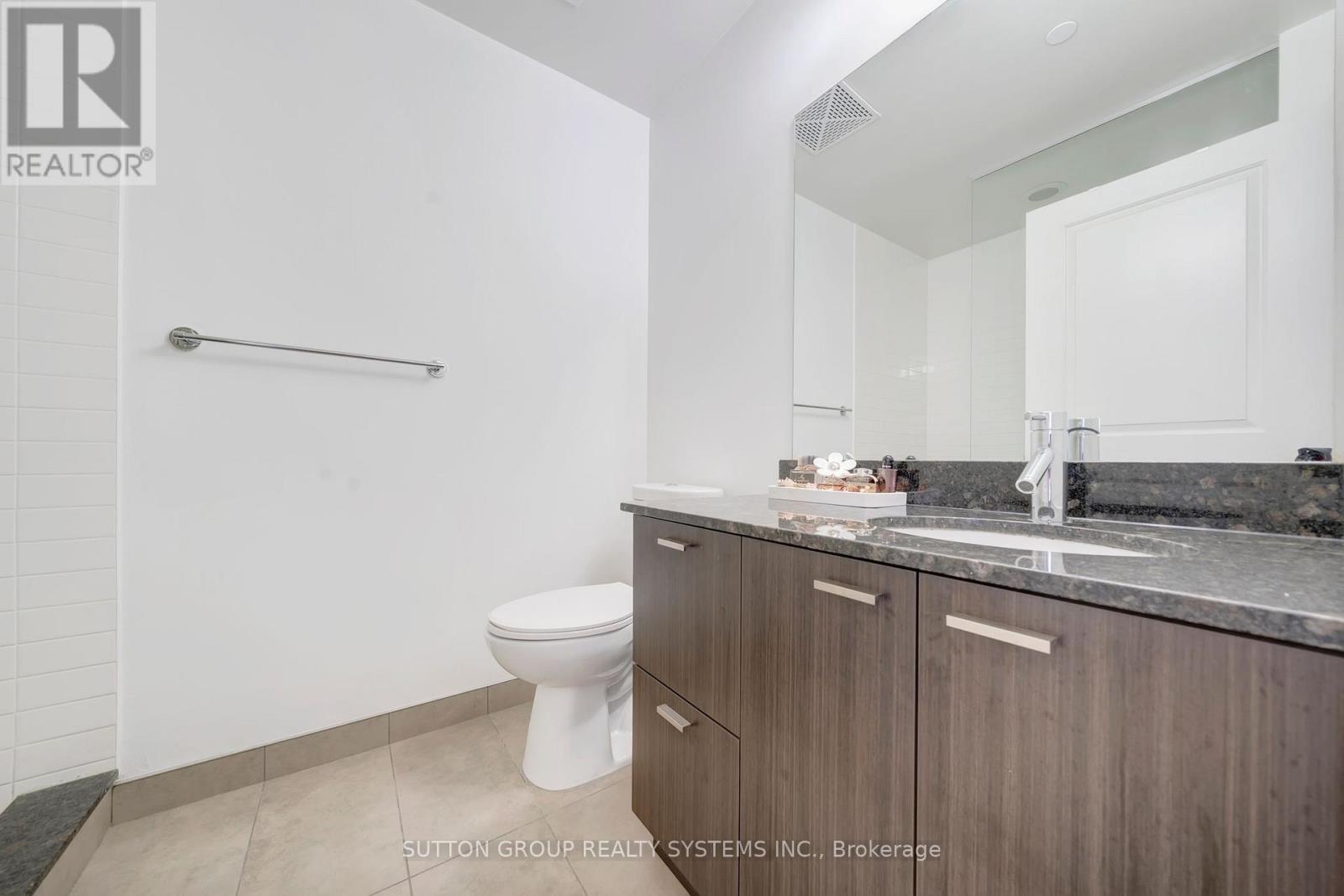 1704 - 88 Sheppard Avenue E, Toronto, Ontario  M2N 6Y2 - Photo 19 - C13005252