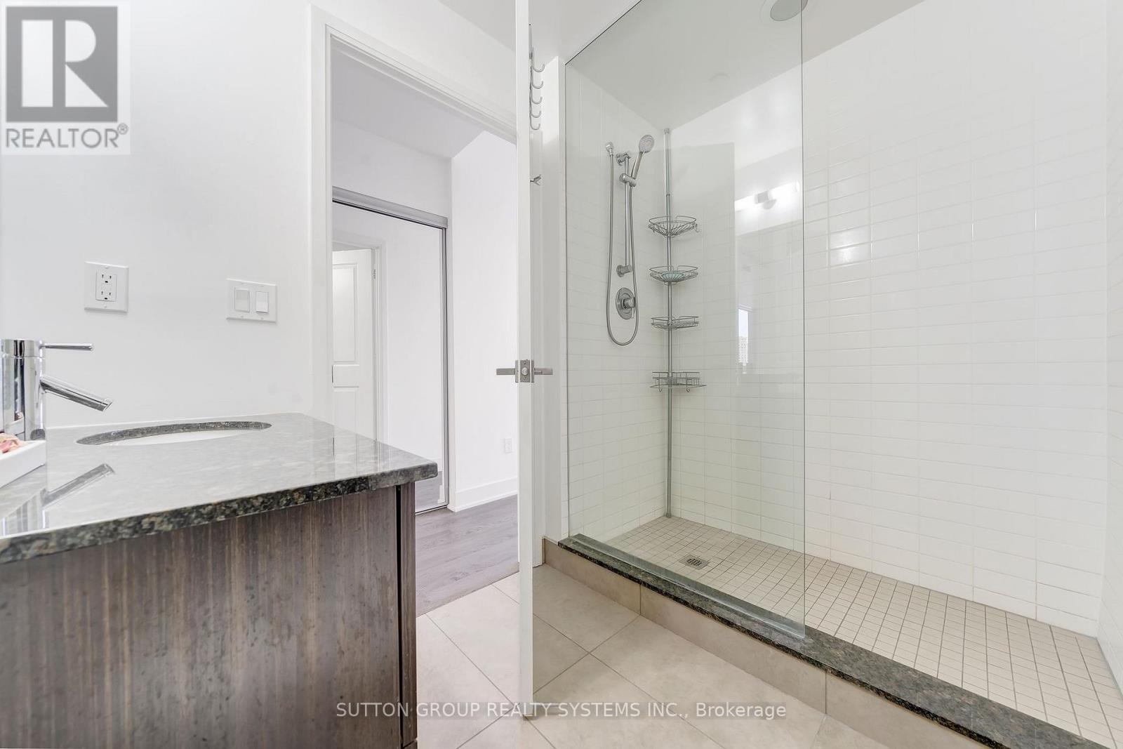 1704 - 88 Sheppard Avenue E, Toronto, Ontario  M2N 6Y2 - Photo 20 - C13005252