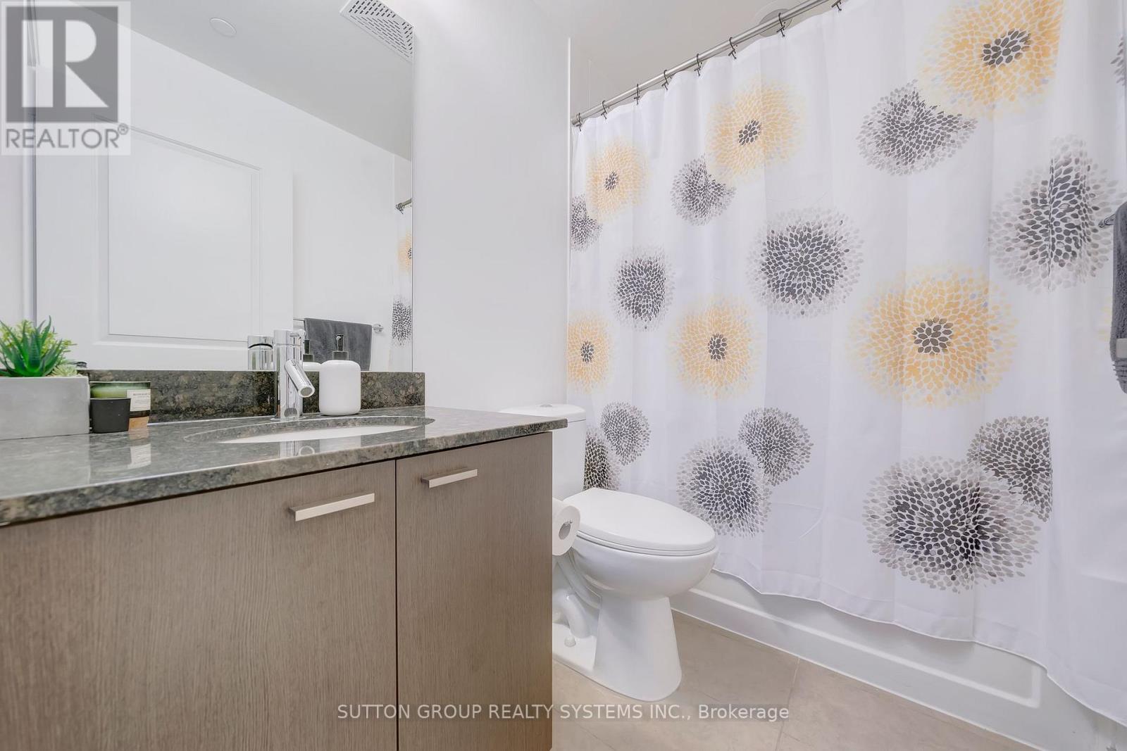 1704 - 88 Sheppard Avenue E, Toronto, Ontario  M2N 6Y2 - Photo 22 - C13005252