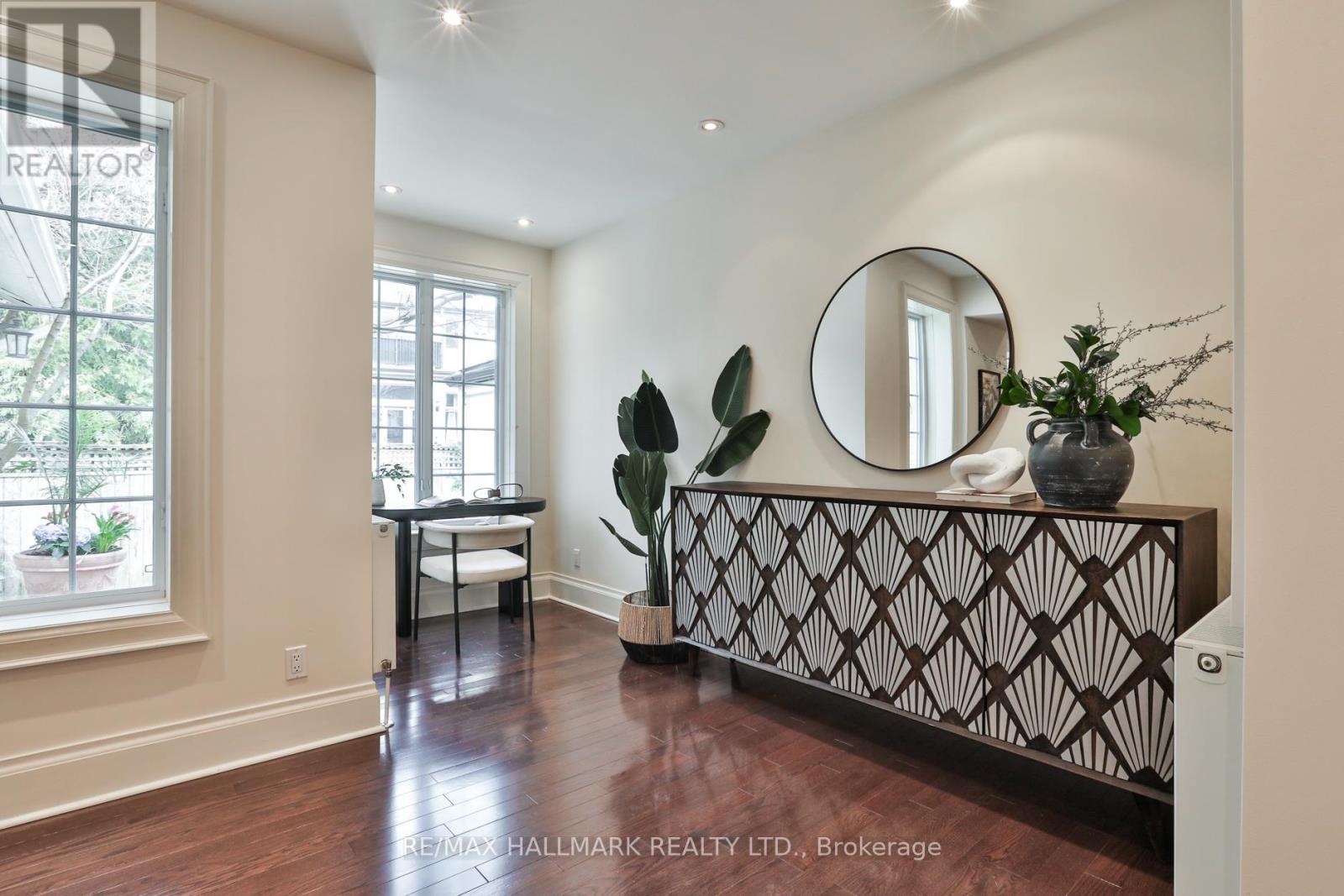 28 Kimbark Boulevard, Toronto, Ontario  M5N 2X7 - Photo 16 - C13005272