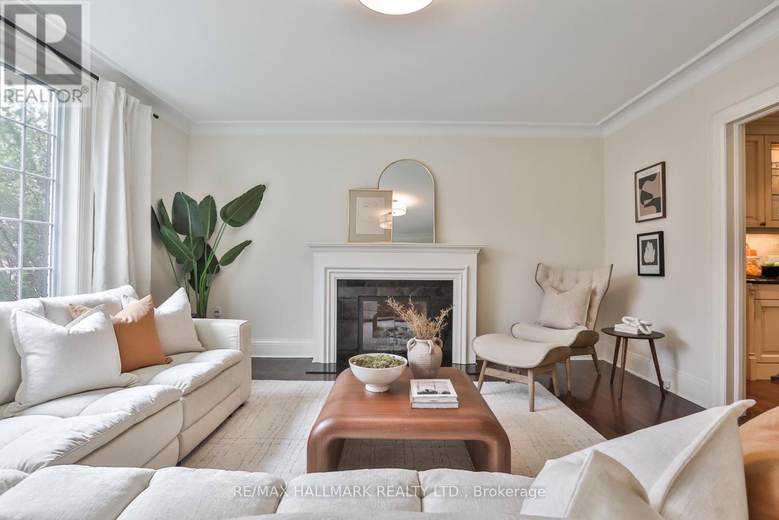 28 Kimbark Boulevard, Toronto, Ontario  M5N 2X7 - Photo 5 - C13005272