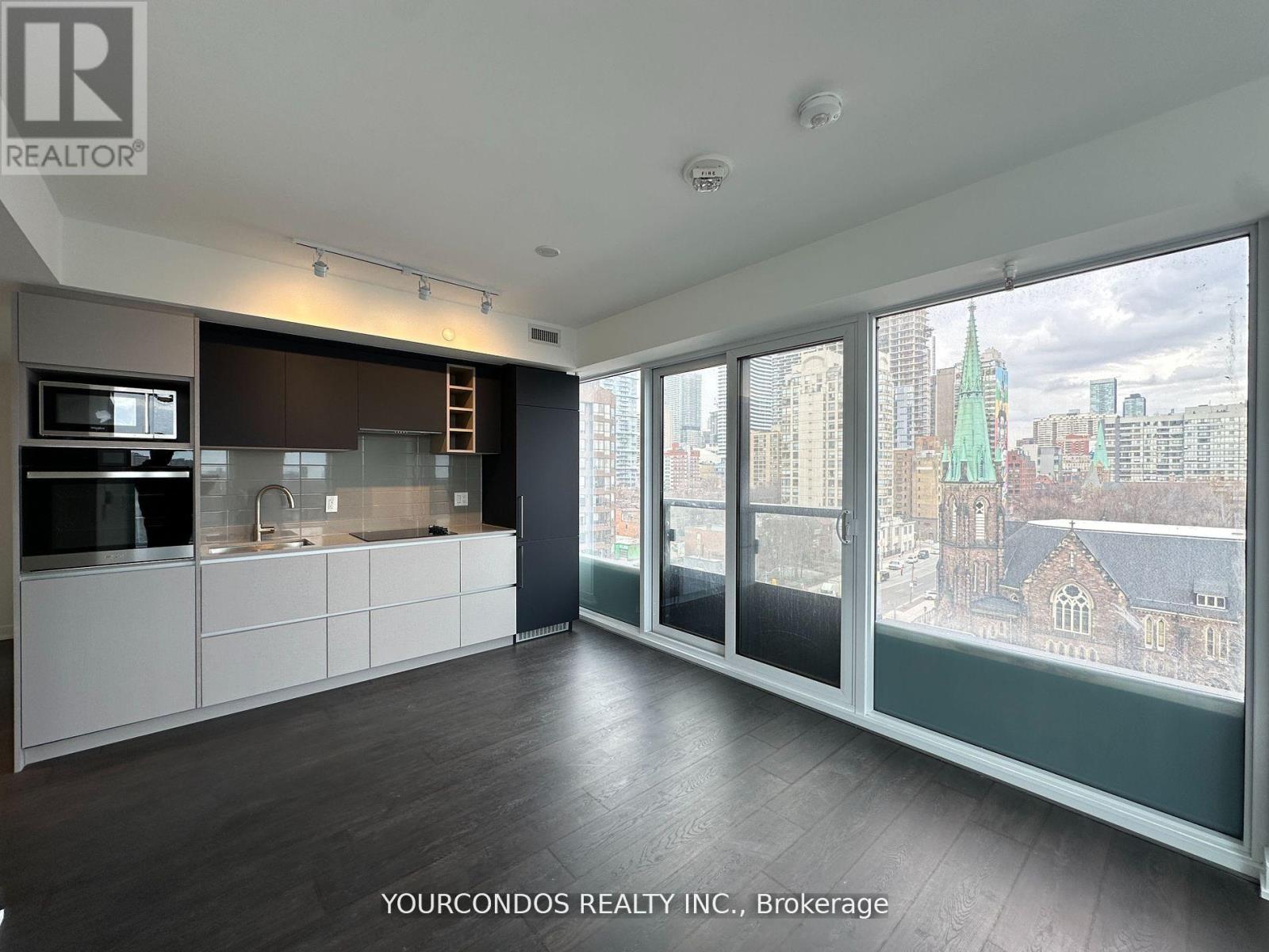 810 - 319 Jarvis Street, Toronto, Ontario  M5B 0C8 - Photo 2 - C13005298