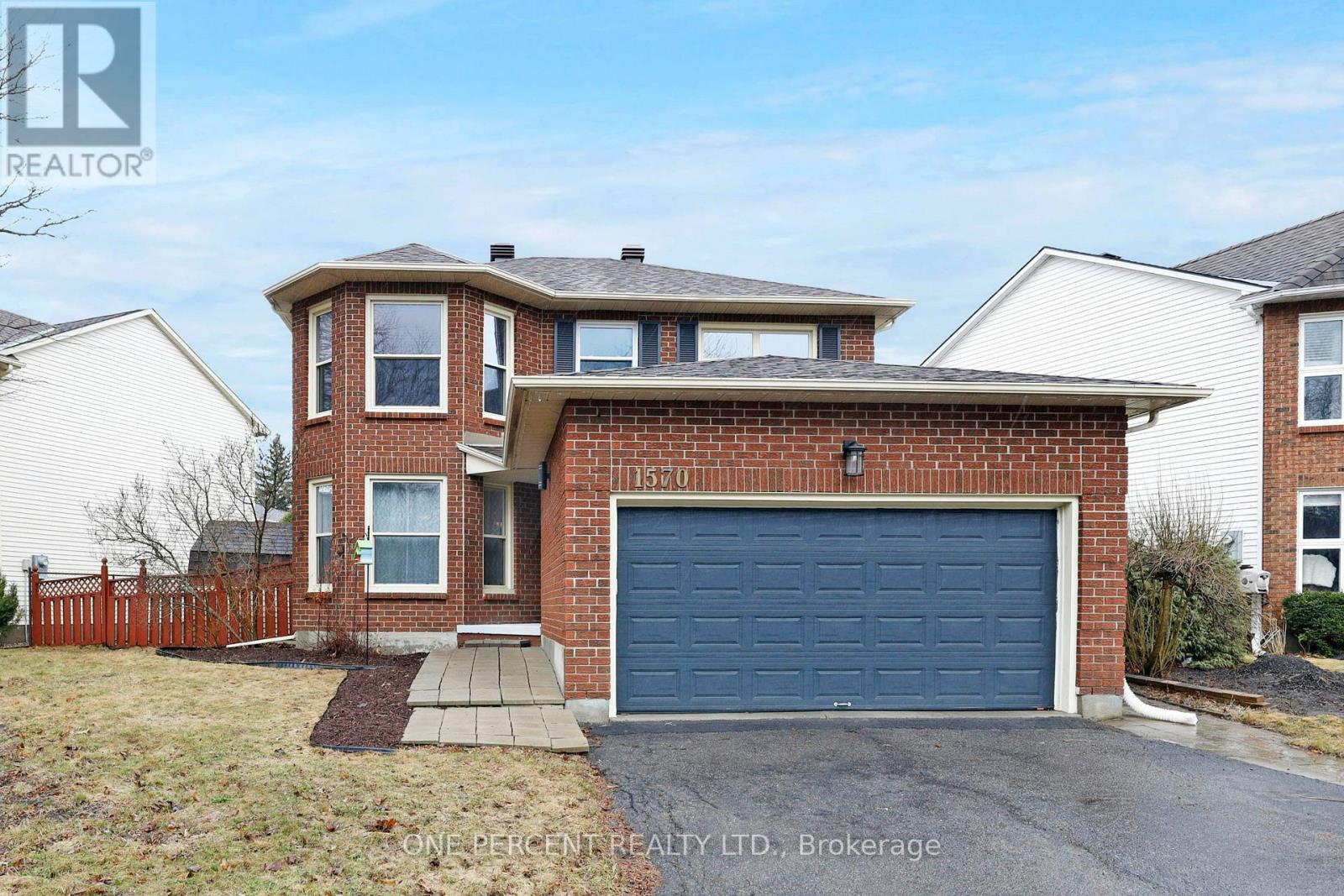 1570 CHAMPNEUF DRIVE, Ottawa, Ontario