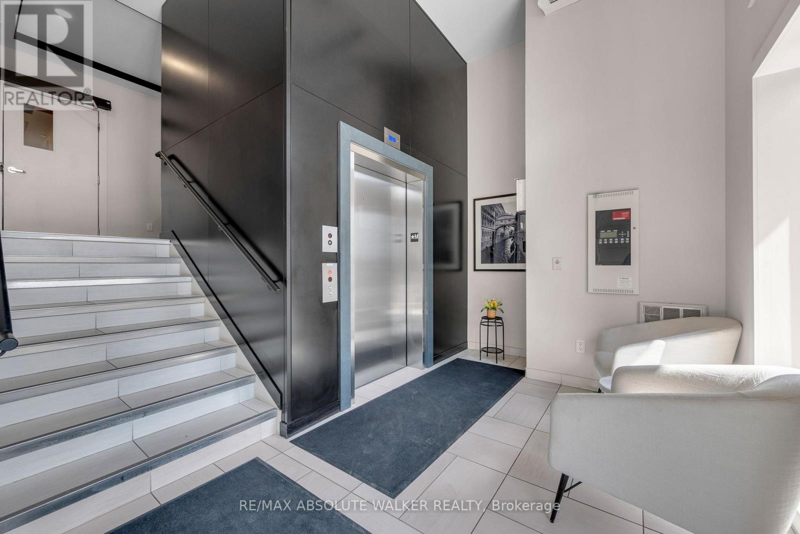 104 - 110 Cortile Private, Ottawa, Ontario  K1V 2S8 - Photo 4 - X13005256