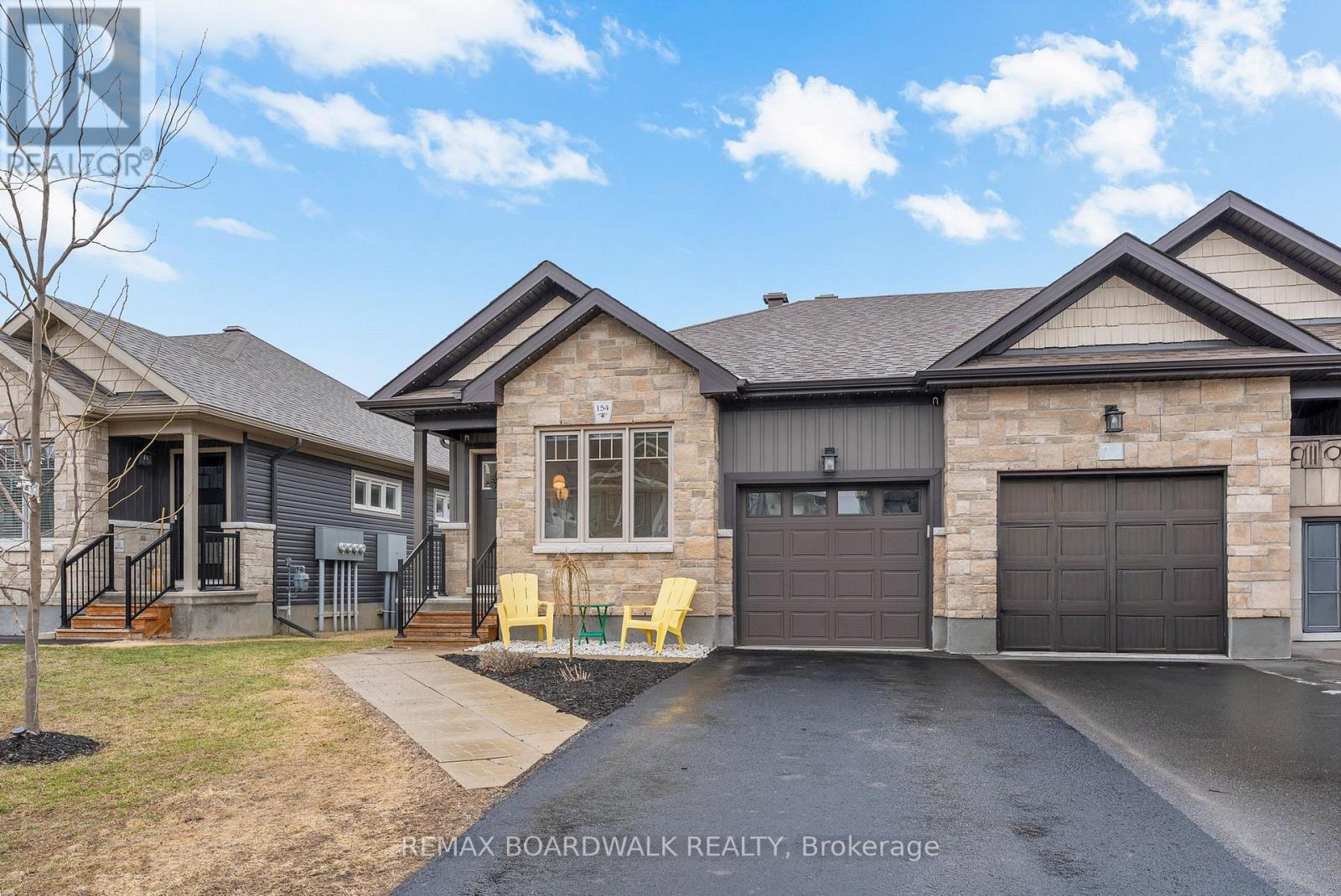 154 Ferrara Drive, Smiths Falls, Ontario  K7A 0A2 - Photo 2 - X13005382