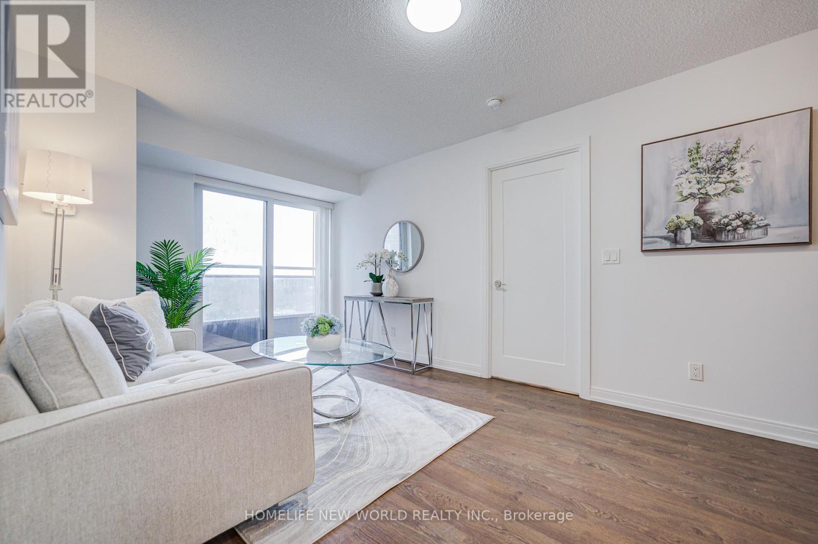 1305 - 255 Village Green Square, Toronto, Ontario  M1S 0L3 - Photo 18 - E13005268