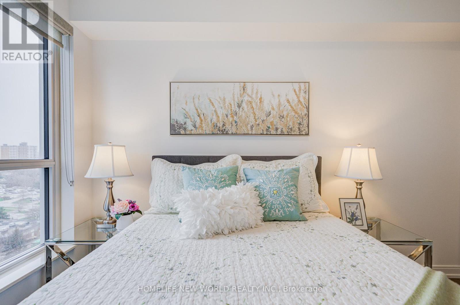 1305 - 255 Village Green Square, Toronto, Ontario  M1S 0L3 - Photo 35 - E13005268