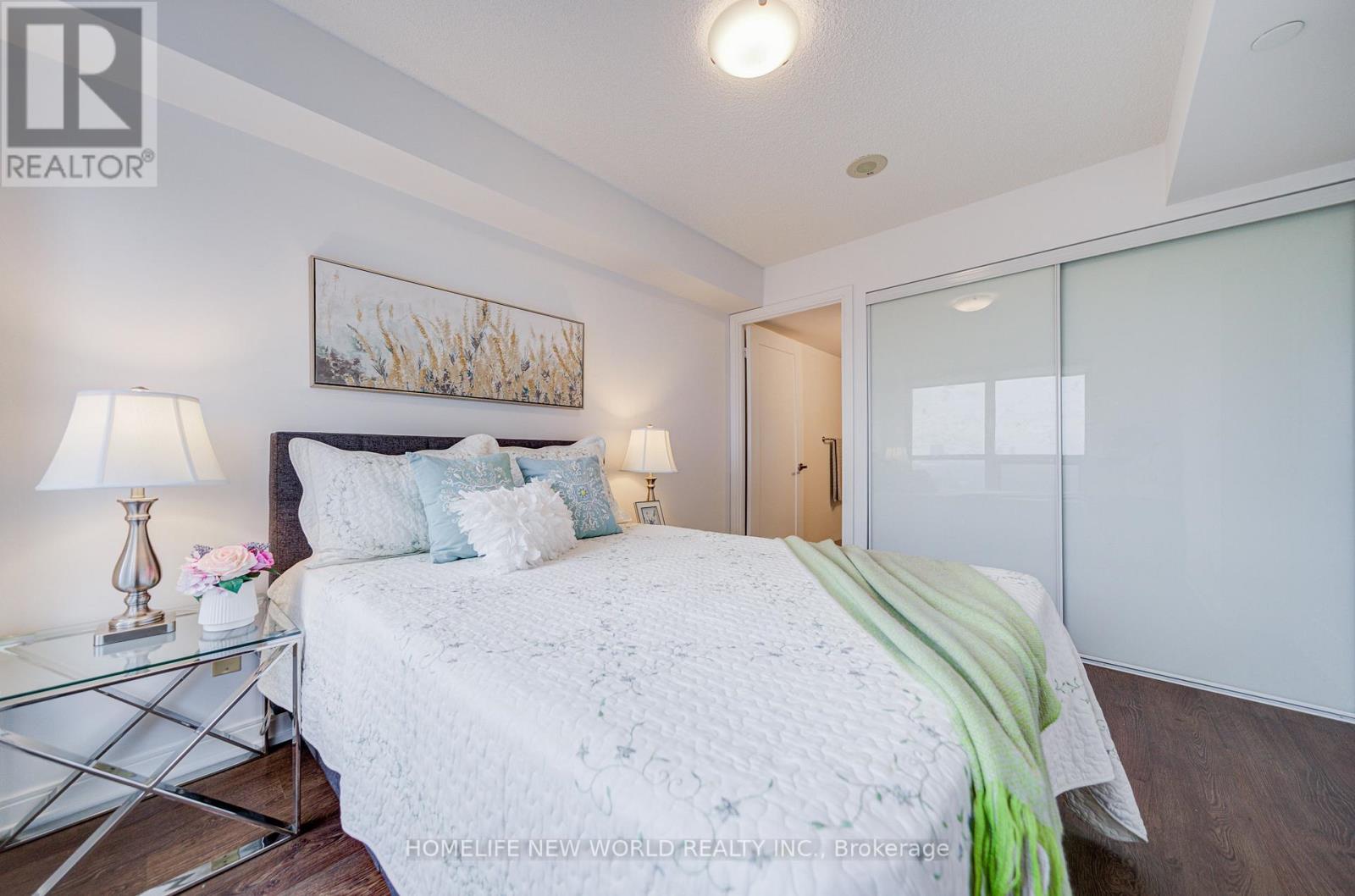 1305 - 255 Village Green Square, Toronto, Ontario  M1S 0L3 - Photo 36 - E13005268