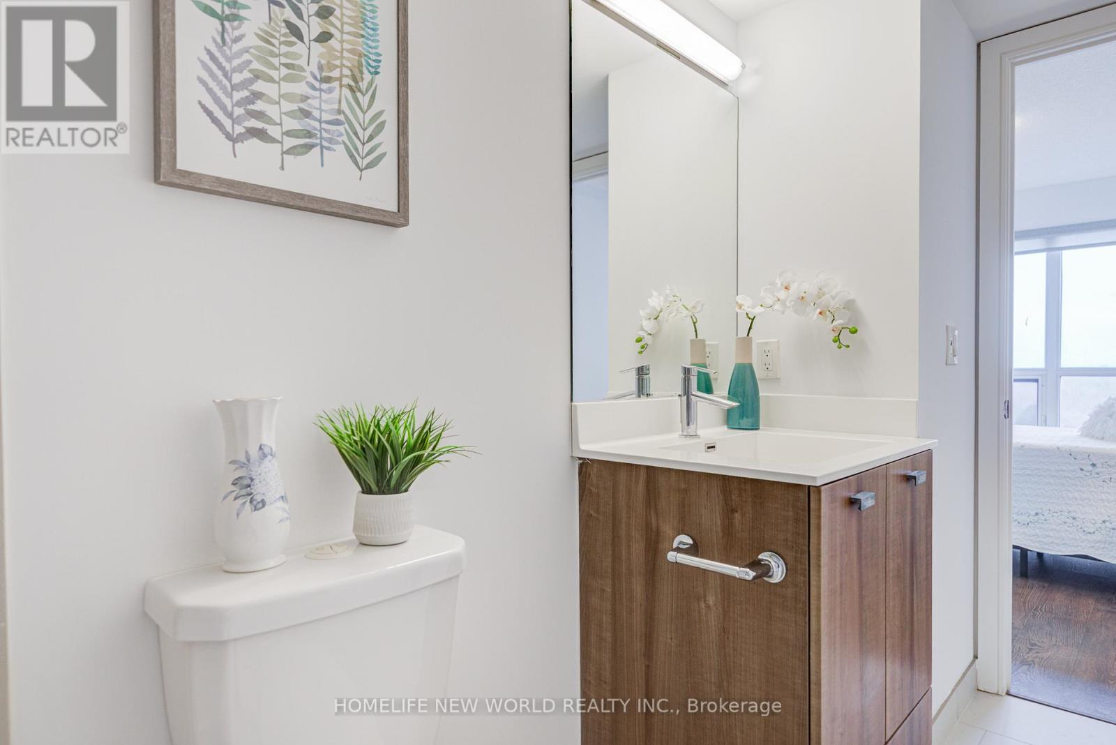 1305 - 255 Village Green Square, Toronto, Ontario  M1S 0L3 - Photo 39 - E13005268