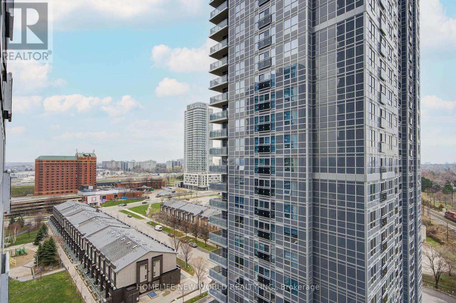 1305 - 255 Village Green Square, Toronto, Ontario  M1S 0L3 - Photo 41 - E13005268