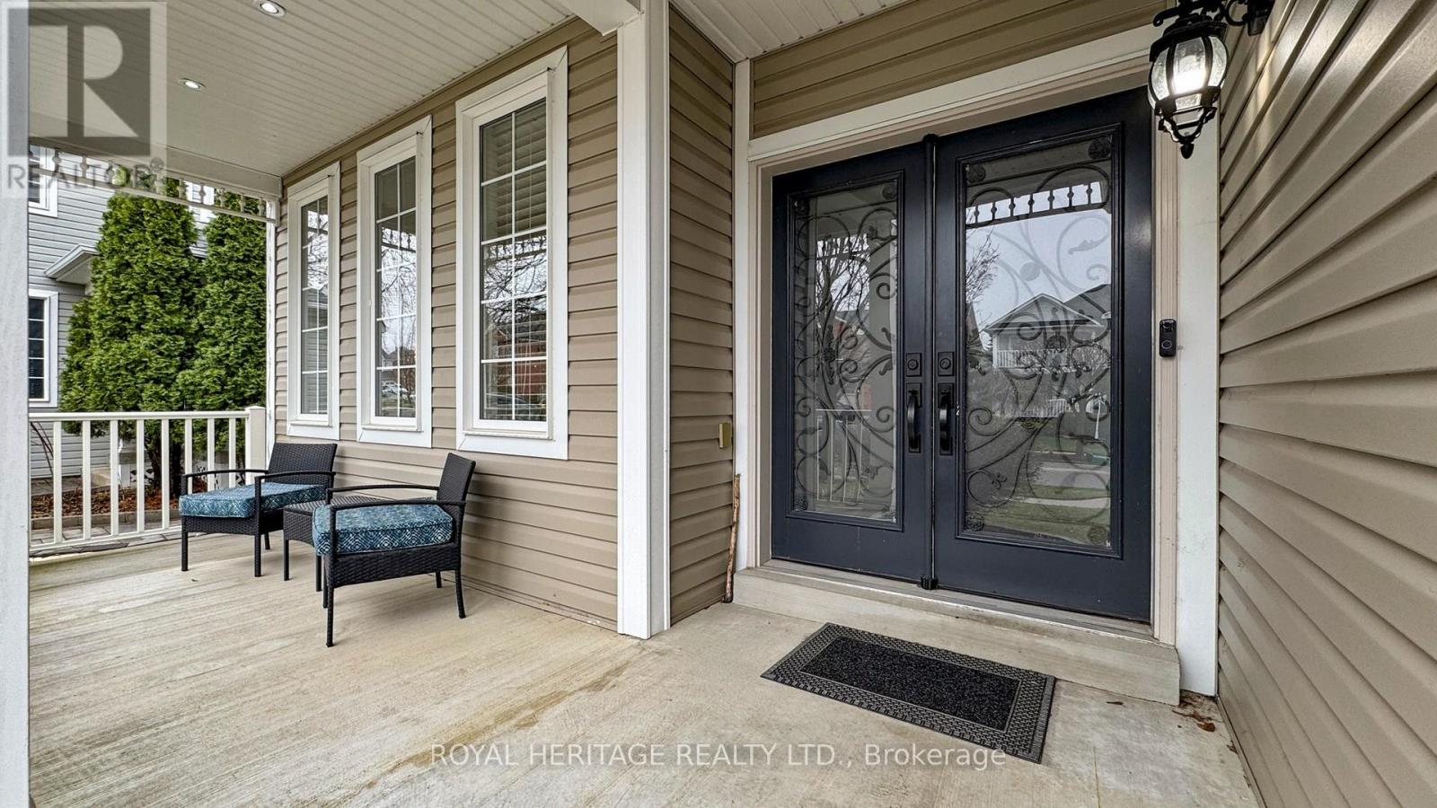 9 Nathan Avenue, Whitby, Ontario  L1M 1J3 - Photo 2 - E13005320