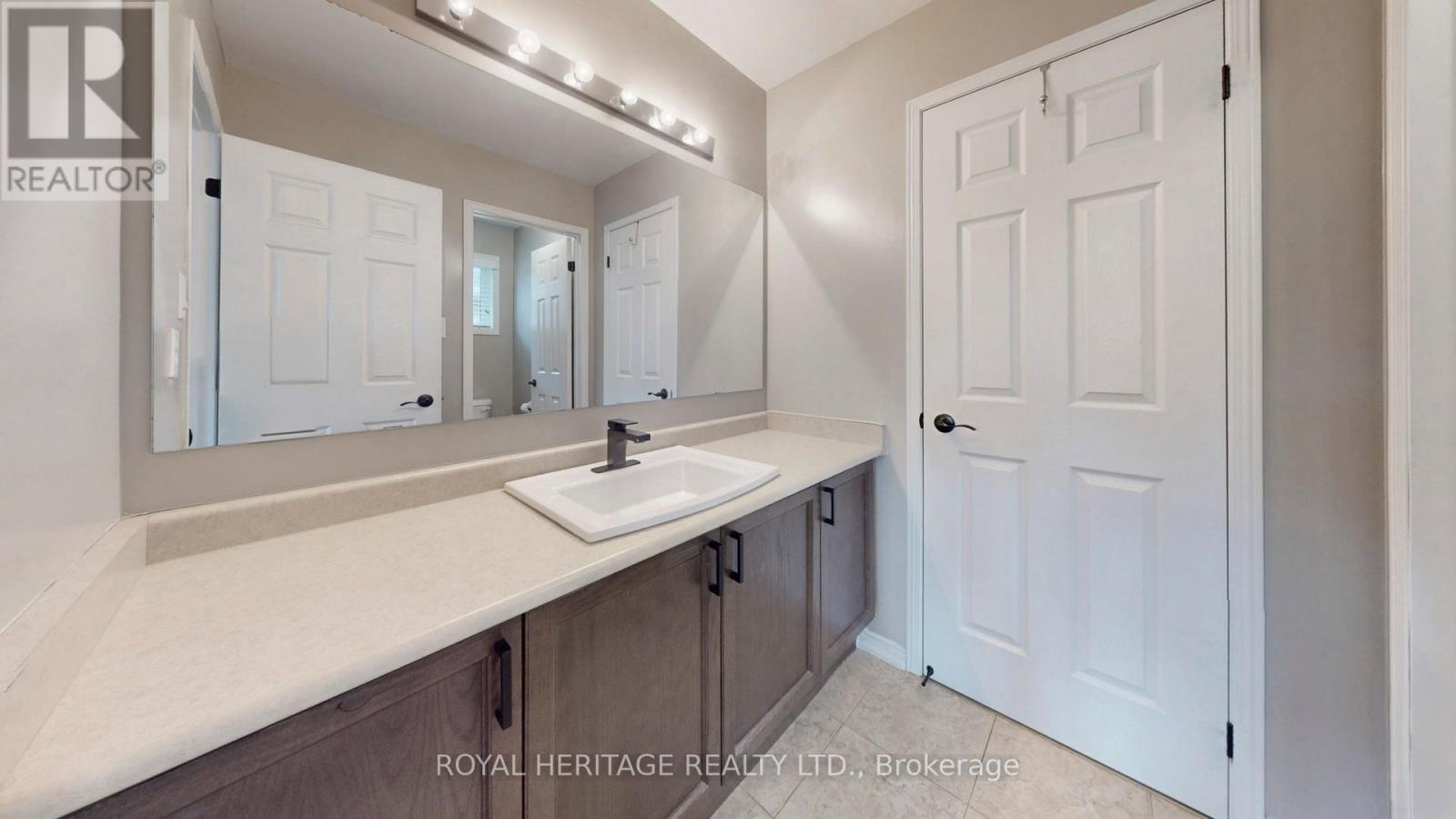 9 Nathan Avenue, Whitby, Ontario  L1M 1J3 - Photo 35 - E13005320