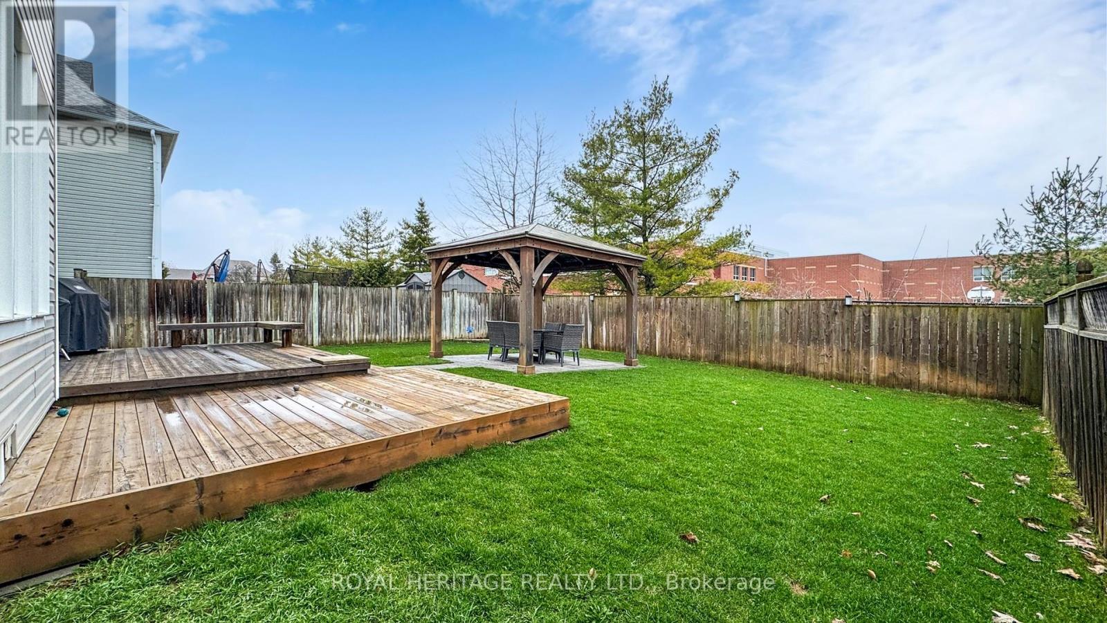 9 Nathan Avenue, Whitby, Ontario  L1M 1J3 - Photo 39 - E13005320