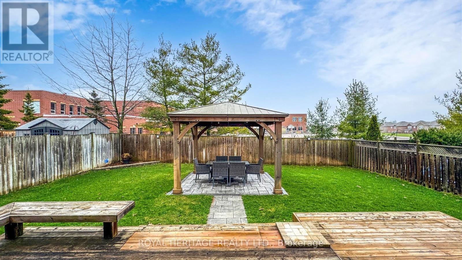 9 Nathan Avenue, Whitby, Ontario  L1M 1J3 - Photo 40 - E13005320