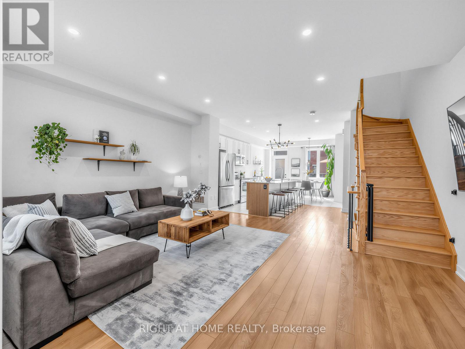 998 Kicking Horse Path, Oshawa, Ontario  L1J 0B4 - Photo 20 - E13005366