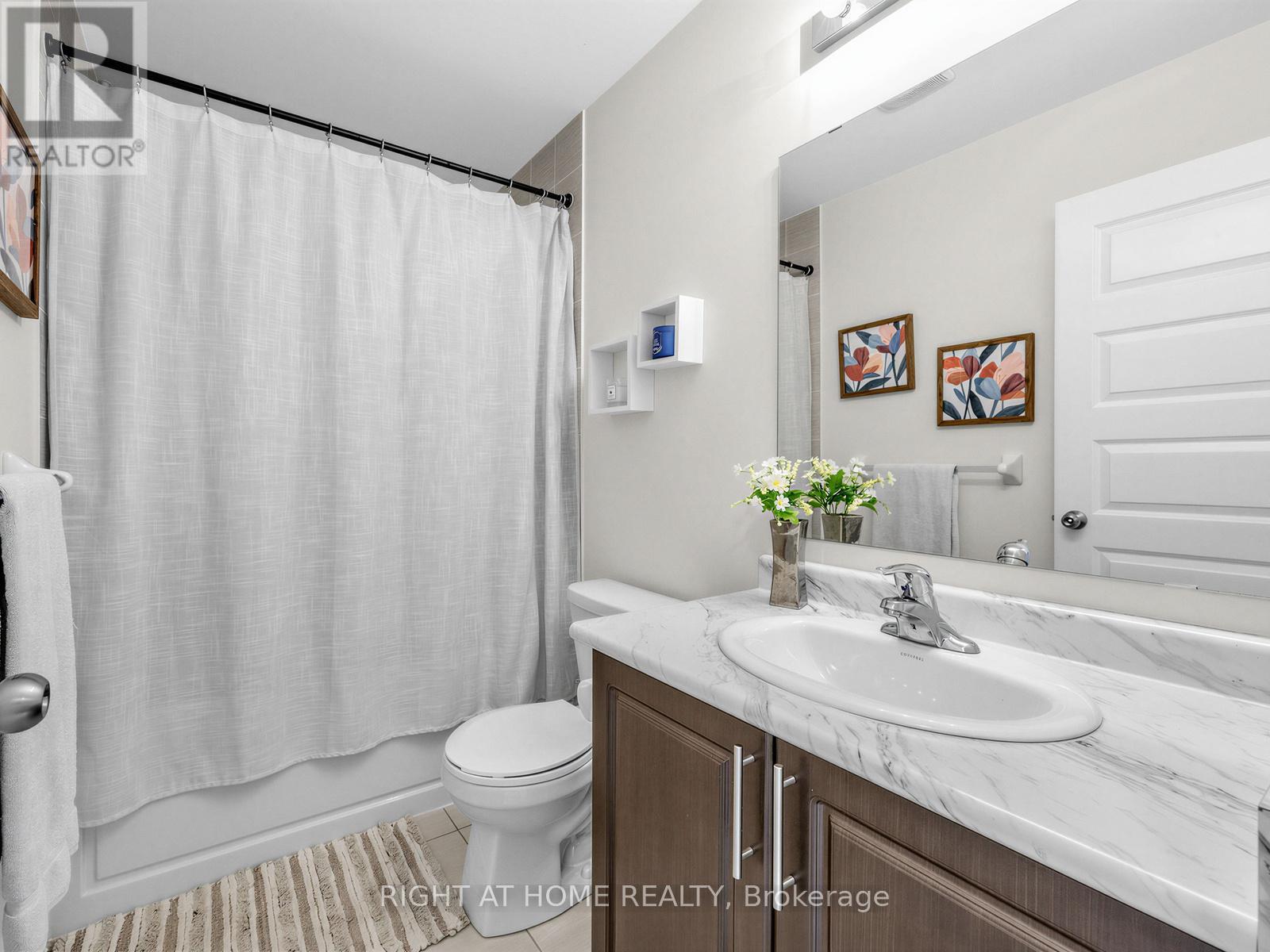 998 Kicking Horse Path, Oshawa, Ontario  L1J 0B4 - Photo 26 - E13005366