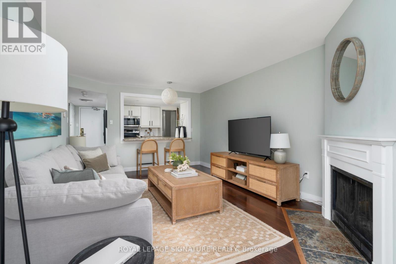 903 - 725 King Street W, Toronto, Ontario  M5V 2W9 - Photo 12 - C12816236