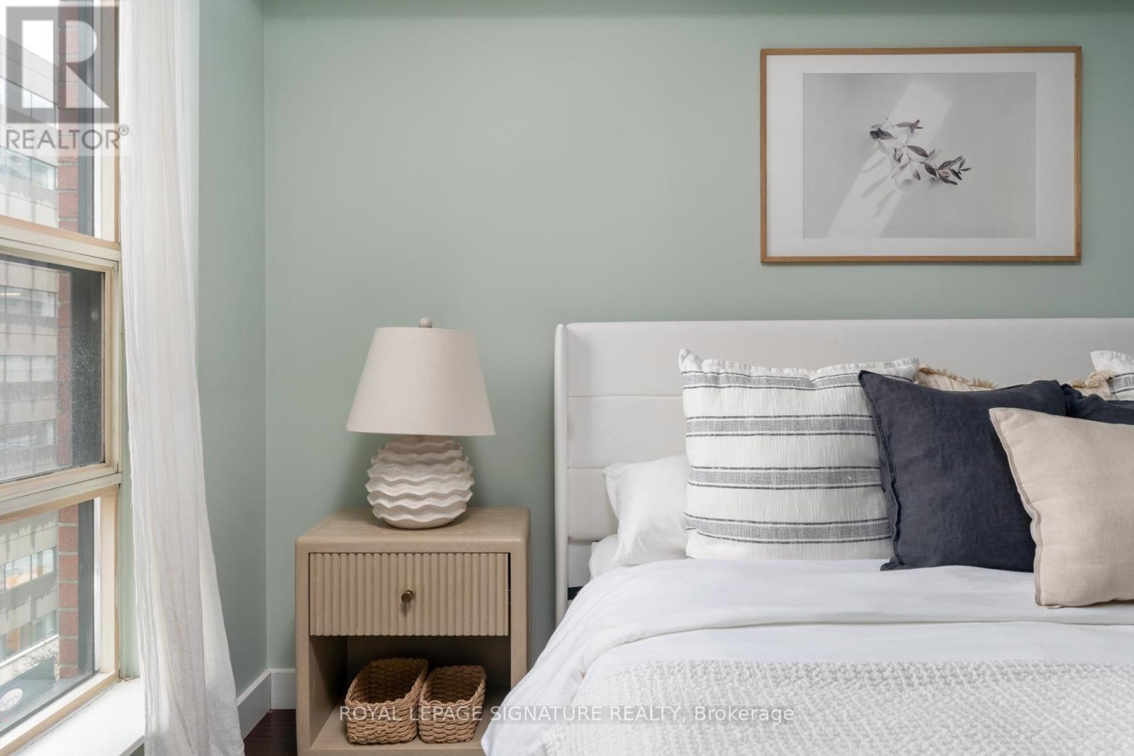 903 - 725 King Street W, Toronto, Ontario  M5V 2W9 - Photo 15 - C12816236