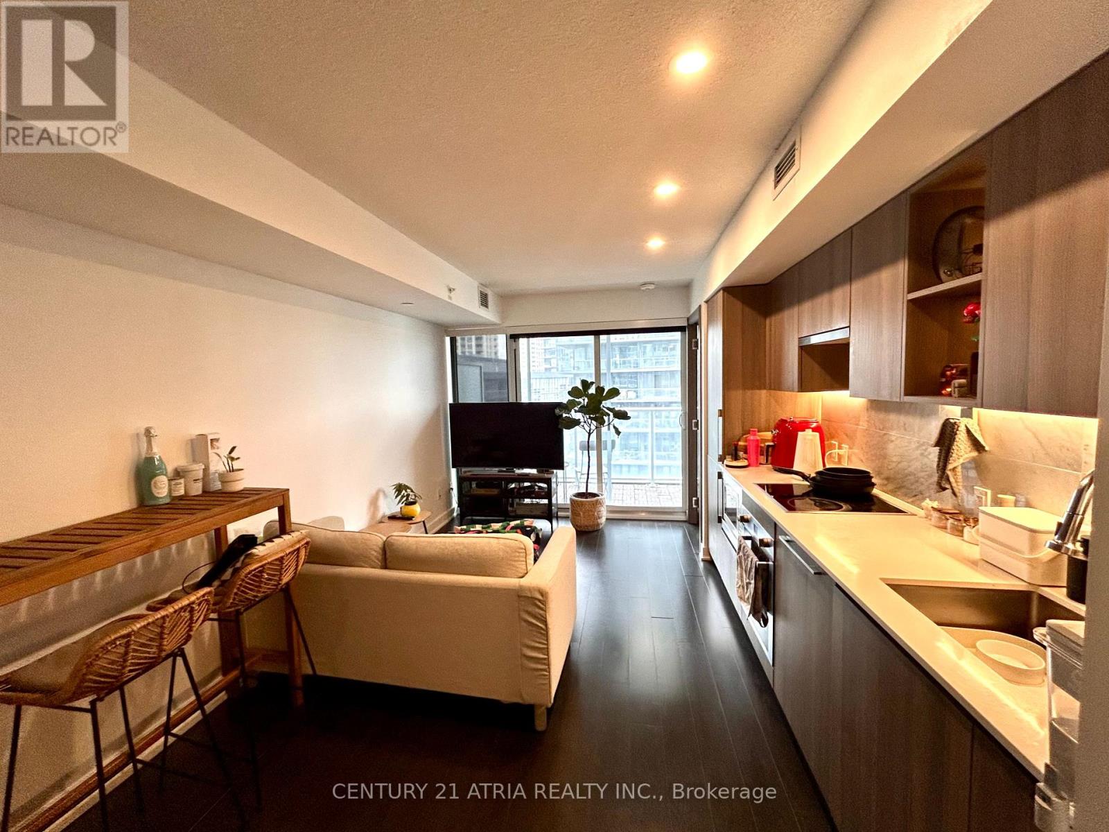 1802 - 19 Bathurst Street, Toronto, Ontario M5V 0N2 - Photo 11 - C12933030