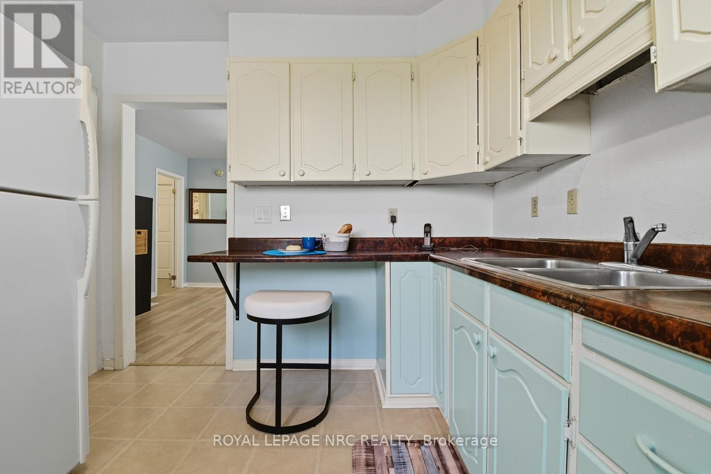 52 Wiley Street, St. Catharines, Ontario  L2R 4G2 - Photo 12 - X13005262