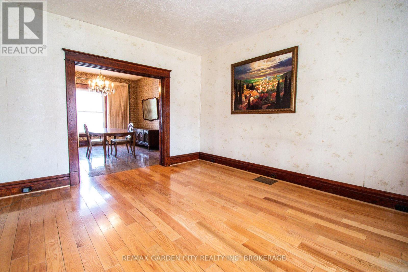 86 Griffith Street, Welland, Ontario  L3B 4G4 - Photo 13 - X13005410