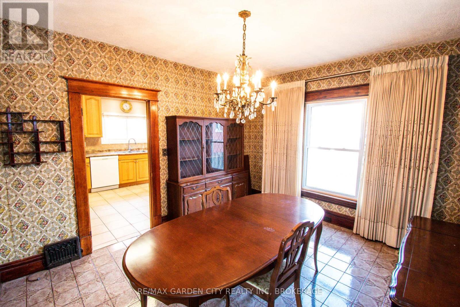 86 Griffith Street, Welland, Ontario  L3B 4G4 - Photo 17 - X13005410