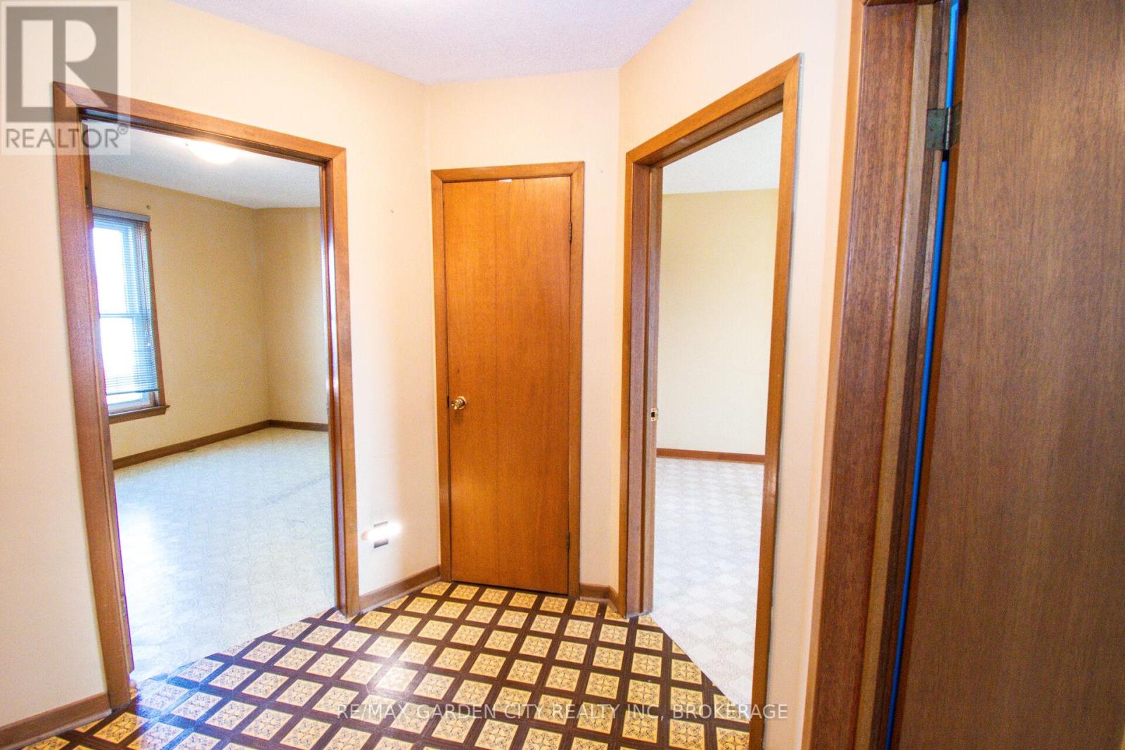 86 Griffith Street, Welland, Ontario  L3B 4G4 - Photo 24 - X13005410