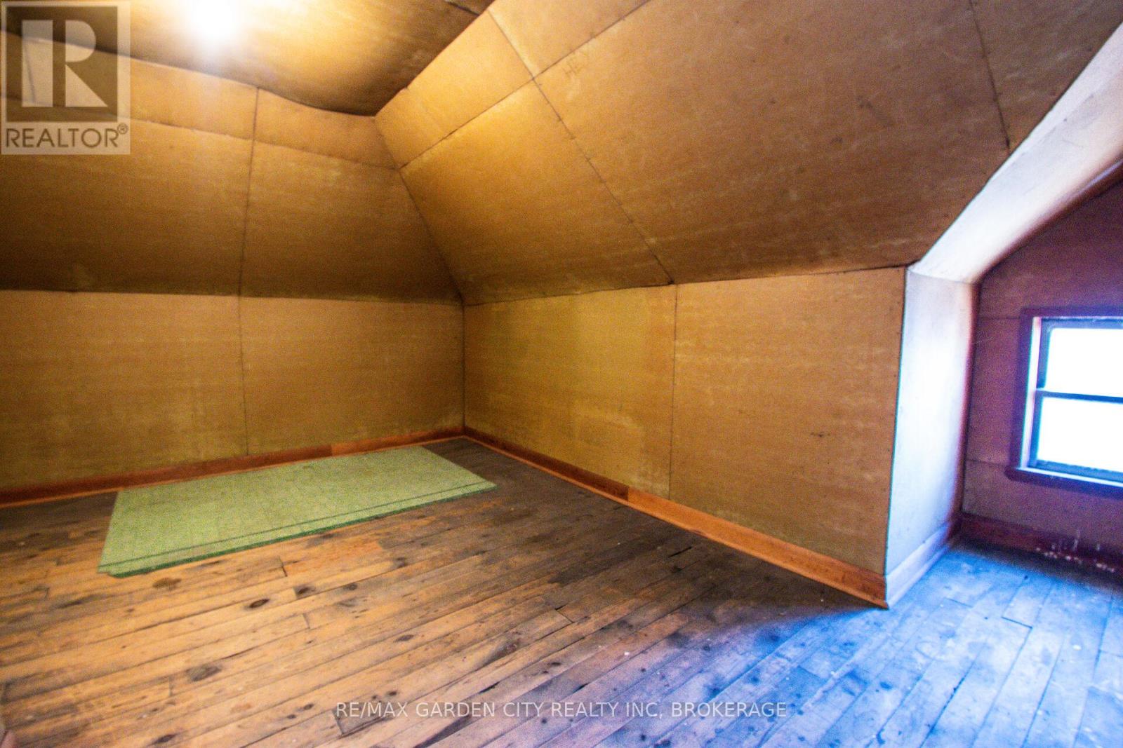 86 Griffith Street, Welland, Ontario  L3B 4G4 - Photo 34 - X13005410