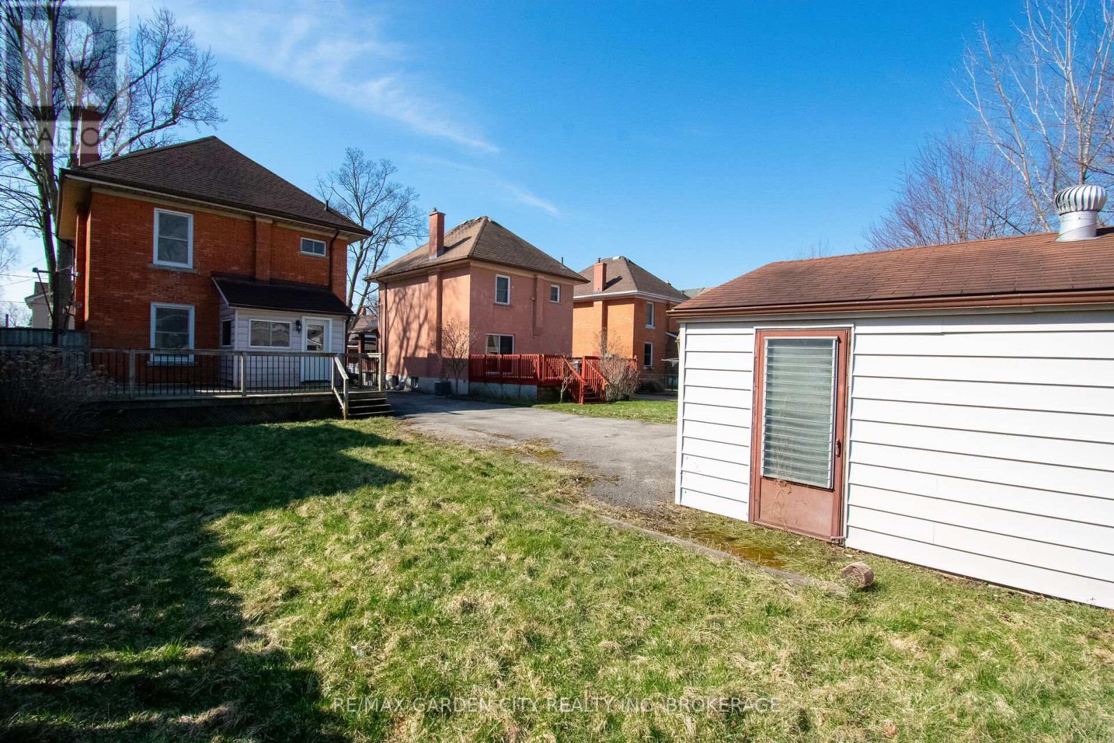 86 Griffith Street, Welland, Ontario  L3B 4G4 - Photo 37 - X13005410