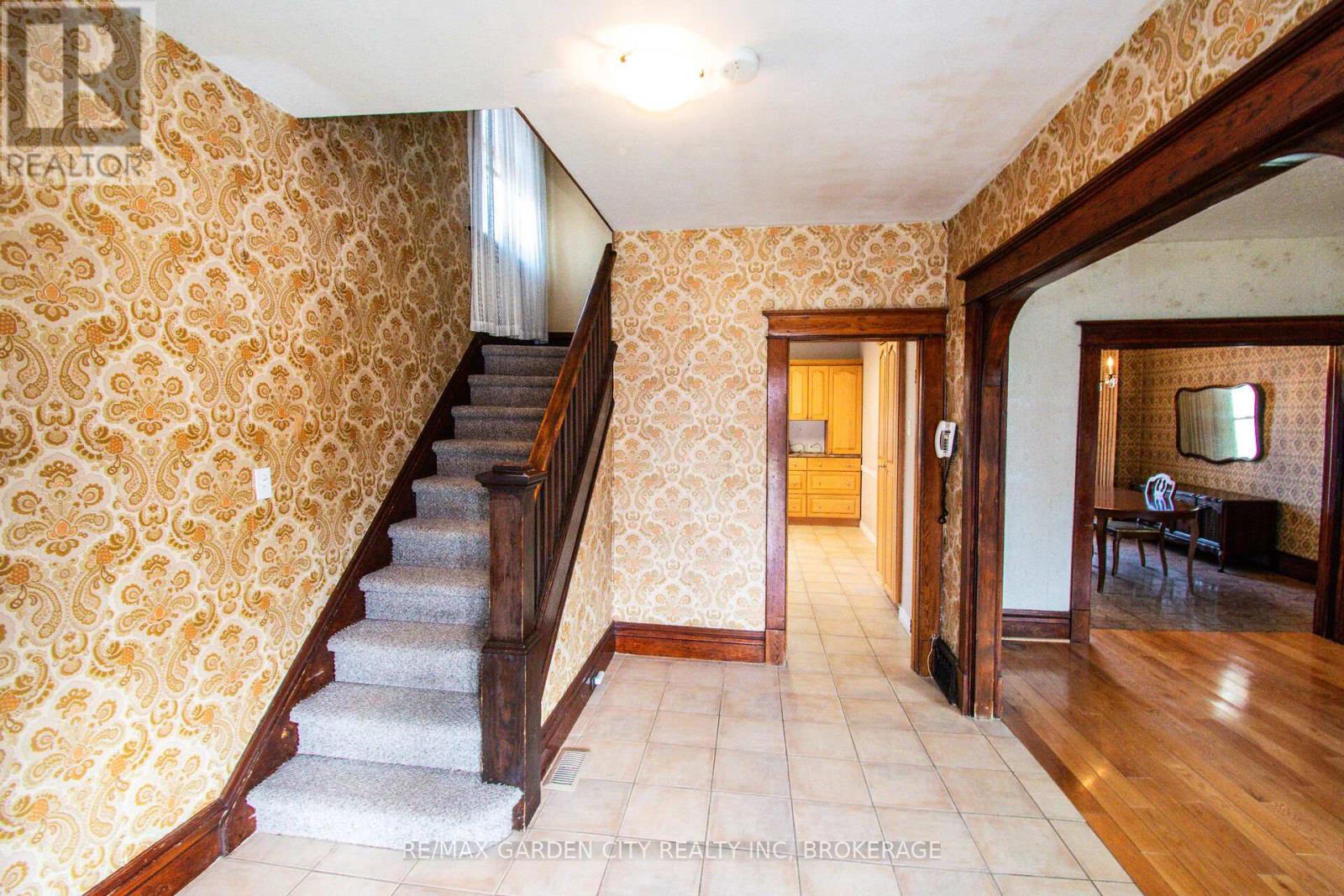 86 Griffith Street, Welland, Ontario  L3B 4G4 - Photo 8 - X13005410