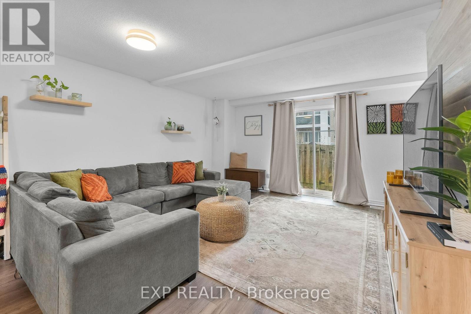 84 - 8141 Coventry Road, Niagara Falls, Ontario  L2H 2X7 - Photo 3 - X13005412