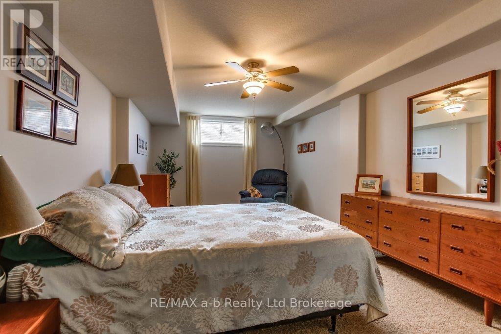 717 Garden Court Crescent, Woodstock, Ontario  N4T 0A2 - Photo 23 - X13005388