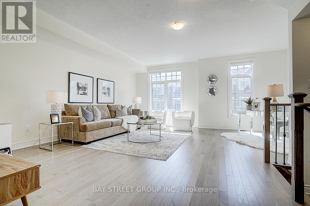 34 Phillipsen Way, Markham, Ontario  L3S 0E9 - Photo 12 - N13005304