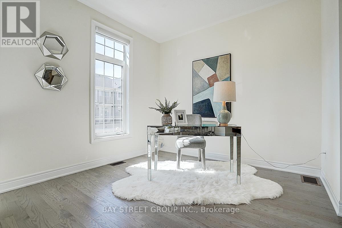 34 Phillipsen Way, Markham, Ontario  L3S 0E9 - Photo 17 - N13005304